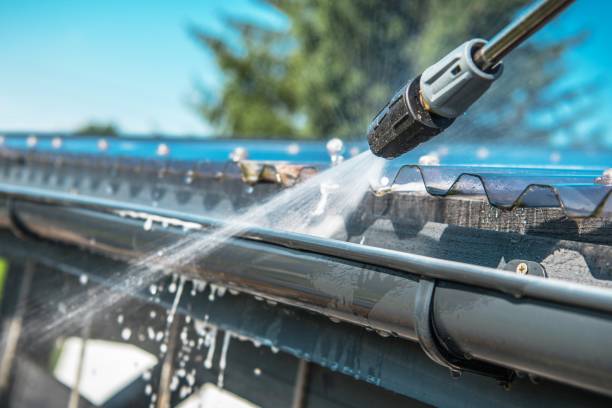 Pressure Washing Contractors in Lowell, MI